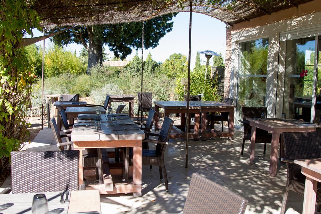 Les Residences De Metifiot Saint-Rémy-de-Provence Exteriér fotografie